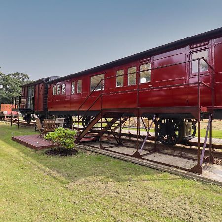 The Carriage At High Barn Heritage Halstead  Exterior foto